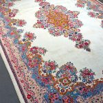 قالی نه متری خمین کف ساده کد 373